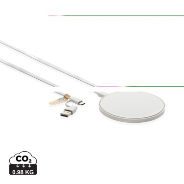 Logotrade werbemittel das Foto: 10W Wireless Charger aus RCS Standard recyceltem Kunststoff