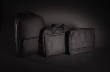 Logotrade werbemittel das Foto: Swiss Peak Deluxe PU Laptop-Rucksack, PVC-frei