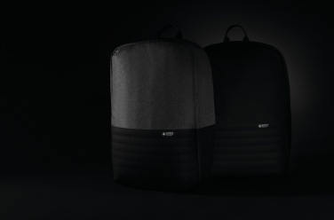 Logotrade Logogeschenke das Foto: Swiss Peak AWARE™ Anti-Theft-RFID 15.6"-Laptop-Rucksack