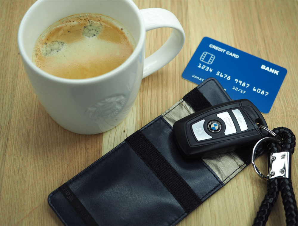 Logotrade Firmengeschenke das Foto: Schlüsseletui, das Radiowellen blockiert 1222119