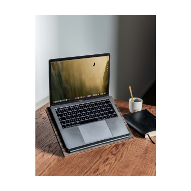 Logotrade werbemittel das Foto: Gusta Laptop-Ständer