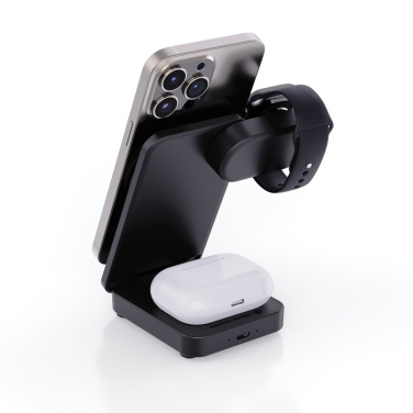Logotrade Werbeartikel das Foto: Urban Vitamin Arcadia 15W 3in1 Magnet-Charger aus RCS rABS
