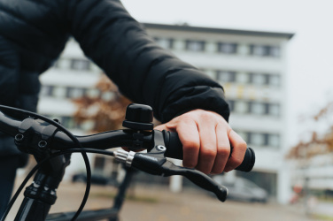 Logotrade Werbegeschenke das Foto: Bikefinder Dual RCS Fahrradklingel mit weltweiter Ortung