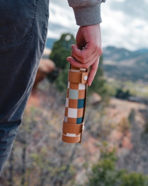 Logotrade promotional merchandise picture of: Britton cork foldable backgammon and checkers game set
