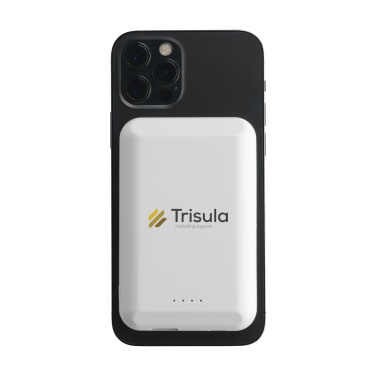 Logo trade promotional item photo of: Force Magnetic RCS Recycled Wireless Powerbank 5000