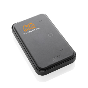 Logotrade promotional gifts photo of: Swiss Peak RCS recycled travel case with 3 in 1 charger