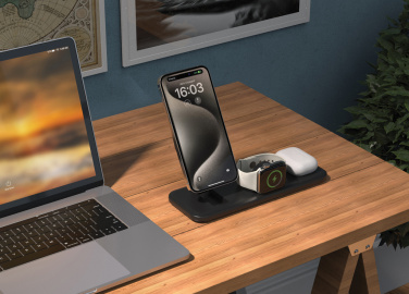 Logotrade corporate gift image of: Urban Vitamin Torrance 3 in 1 magnetic 15W charger