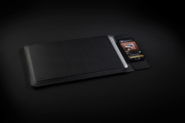 Logo trade promotional gifts image of: Swiss Peak 15W magnetic charging laptop sleeve 14-15,6"