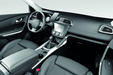 Logotrade advertising products photo of: 15W magnetic car charger