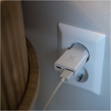 Logo trade promotional giveaways picture of: Xtorm XG2SL033 Go2 SlimLine 33W charger