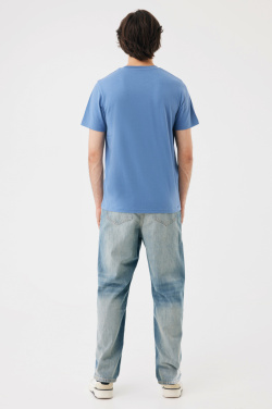 Logo trade corporate gifts image of: Iqoniq Sierra lightweight recycled cotton t-shirt