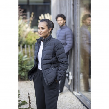 Logo trade ärikingituse pilt: Macin naiste soojustatud sulejope