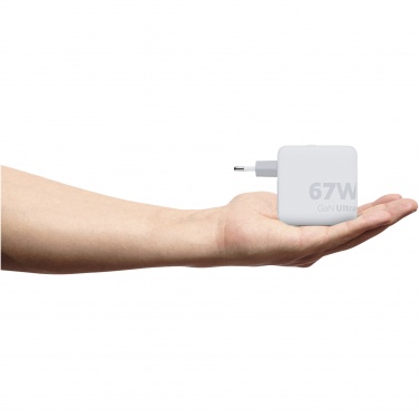 Logotrade meened pilt: Xtorm XVC2067 GaN Ultra 67W reisilaadija 100W USB-C PD-kaabliga
