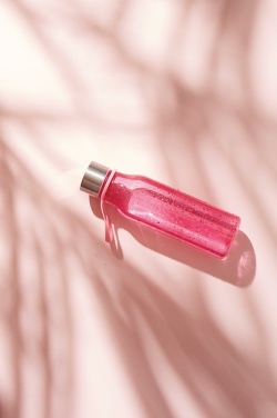 Logotrade reklaamtoote foto: VINGA Lean tritaanist veepudel