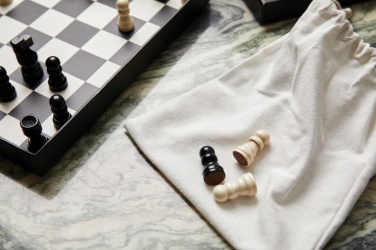 Logo trade firmakingi pilt: VINGA Chess kohvilauamäng