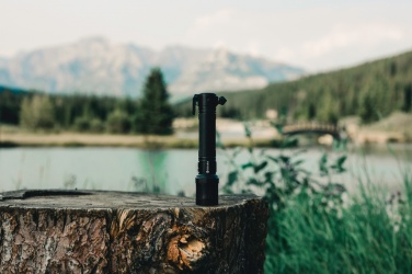 Logotrade reklaamkingi foto: Gear X RCS taaskasutatud alumiiniumist suure jõudlusega auto taskulamp