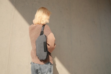 Logotrade ärikingid pilt: Õlakott Urban Bumbag