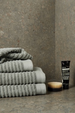 Logotrade ärikingituse foto: VINGA Landro rätik, 4 tk komplekt