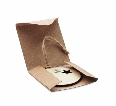 Logo trade meened foto: Puidust jõulukuulike kuuseseemnetega