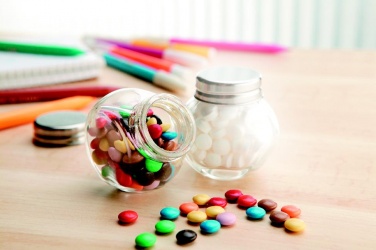 Logotrade meene foto: Šokolaad klaasist purgis