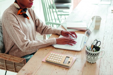 Logotrade reklaamtoote foto: 8-kohaline bambusest kalkulaator