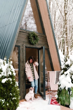 Logotrade ärikingituse foto: Puidust rannatool