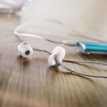 Logotrade ärikingituse foto: Nööpkõrvaklapid