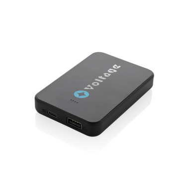Logotrade meened pilt: Boostcore RCS taaskasutatud plastist akupank 5000 mAh USB C-ga