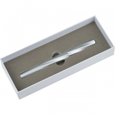 Logotrade firmakingituse foto: MoLu messingist tindipliiats Praia Grande