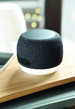 Logo trade ärikingitused foto: 15W juhtmevaba laadijaga kõlar LISTOO+