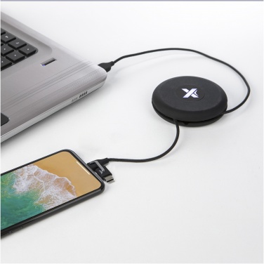 Logotrade mainoslahja tuotekuva: SCX.design C18 3-in-1 kaapeli, valaistuva, helposti kuljetettava