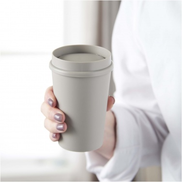 Logotrade mainoslahjat ja liikelahjat tuotekuva: Americano® Switch Renew 300 ml kahvimuki 360°-kannella