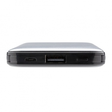 Logotrade liikelahja mainoslahja kuva: Pieni 5 000 mAh:n johdollinen varavirtalähde