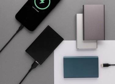 Logotrade liikelahja tuotekuva: 4000mAh virtapankki USB-C:llä RCS muovista/alumiinista