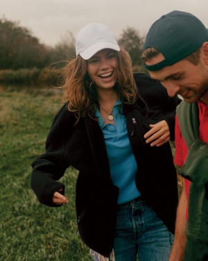 Logotrade liikelahja tuotekuva: Iqoniq Diran teddyfleecetakki kierrätetystä polyesteristä