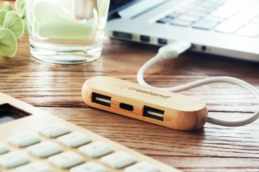 Logotrade mainoslahja ja liikelahja kuva: USB keskitin