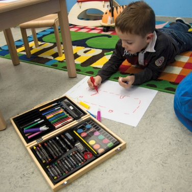 Logotrade mainoslahjat kuva: Iso puinen maalaussarja MAXI