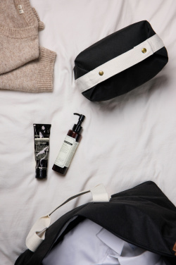 Logo trade mainoslahjat tuotekuva: VINGA Sortino-toilettilaukku RCS