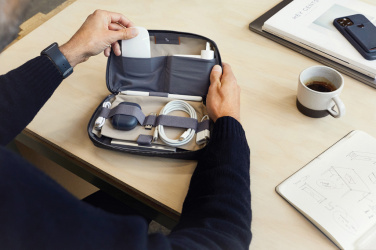Logotrade mainostuotet kuva: Bellroy Tech Kit
