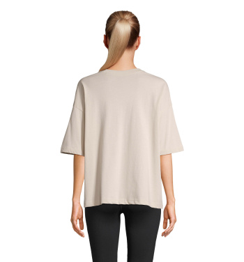 Logotrade korporatīvās dāvanas foto: BOXY WOMEN OVERSIZE T-KREKLS