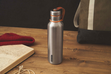 Logotrade korporatīvās dāvanas foto: Black+Blum izolēta ūdens pudele maza 500ml