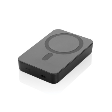 Logotrade korporatīvās dāvanas foto: Amporia RCS pārstrādātas plastmasas 10.000mAh magnētiskā pārnēsājamā baterija