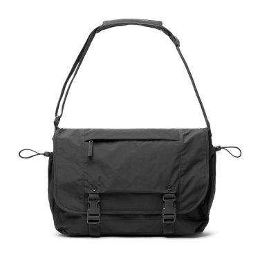 Logotrade dāvanas foto: KENTO URBAN RCS pārstrādāta neilona 15,6 collu kurjera soma