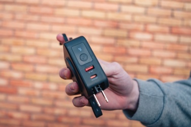 Логотрейд бизнес-подарки картинка: Универсальное зарядное устройство Urban Vitamin Saratoga 5 в 1