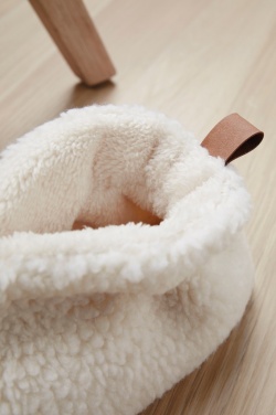 Лого трейд pекламные подарки фото: Уютные тапочки VINGA Santos RCS из переработанных материалов