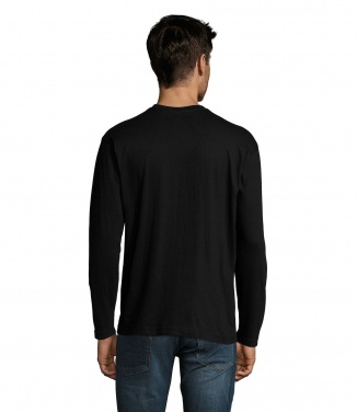 Логотрейд pекламные cувениры картинка: MONARCH MEN T-Shirt 150g