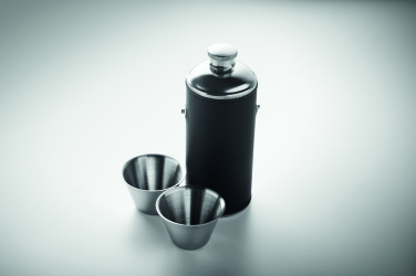 Логотрейд pекламные подарки картинка: Hip flask with shot cups