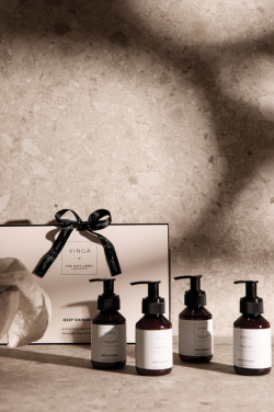 Лого трейд pекламные продукты фото: Подарочный набор для ухода за телом и руками VINGA x TGL