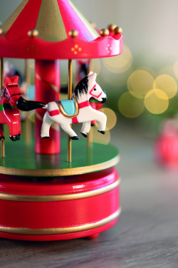 Лого трейд pекламные cувениры фото: Mini carousel music box
