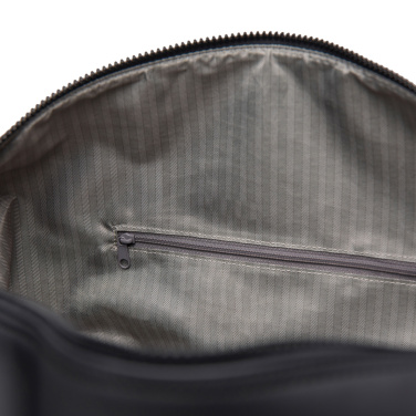 Logotrade kampanjprodukter bild: VINGA Baltimore RCS 24h weekendbag